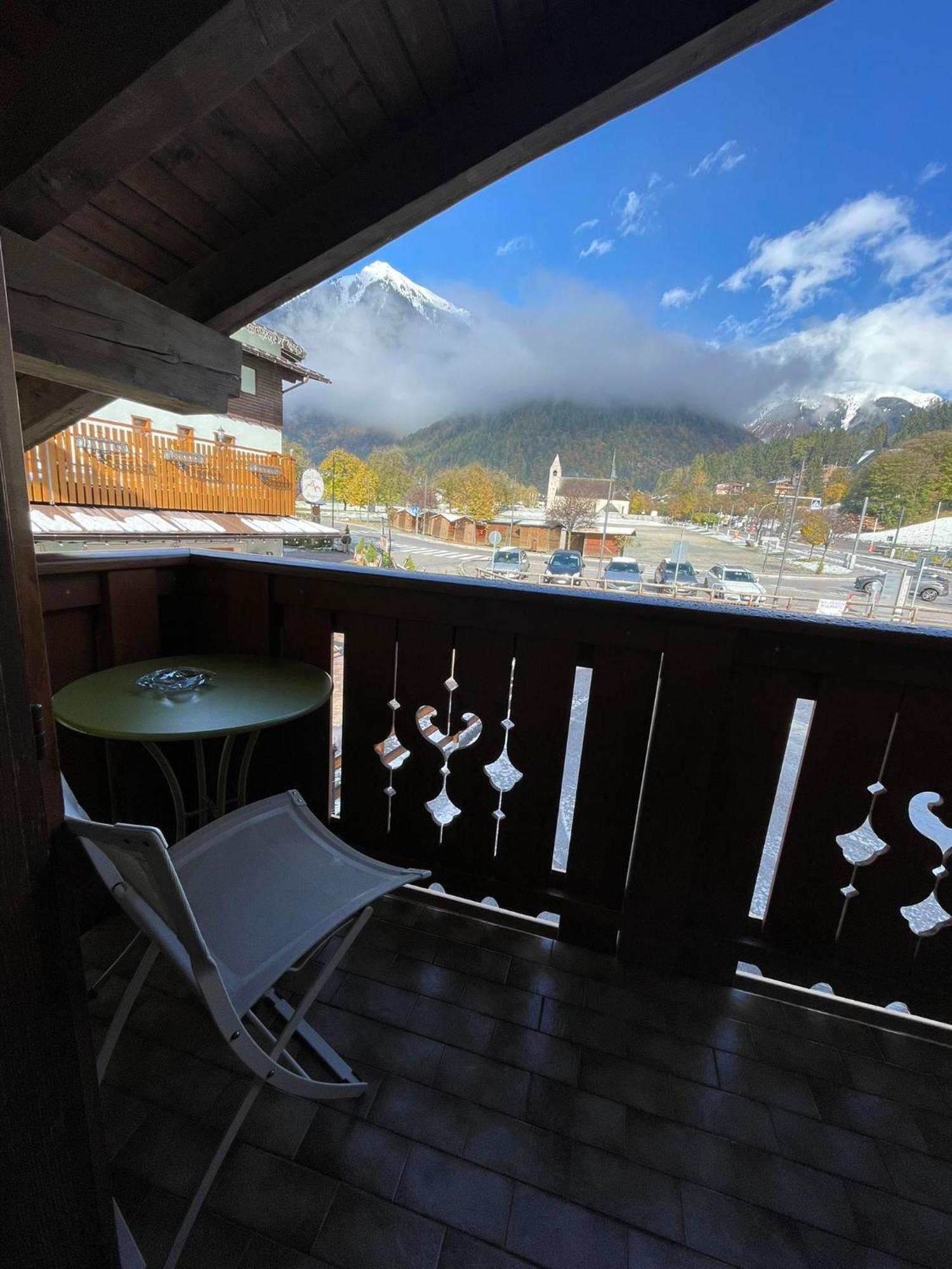Garni Bonsai Bed & Breakfast Pinzolo Eksteriør bilde