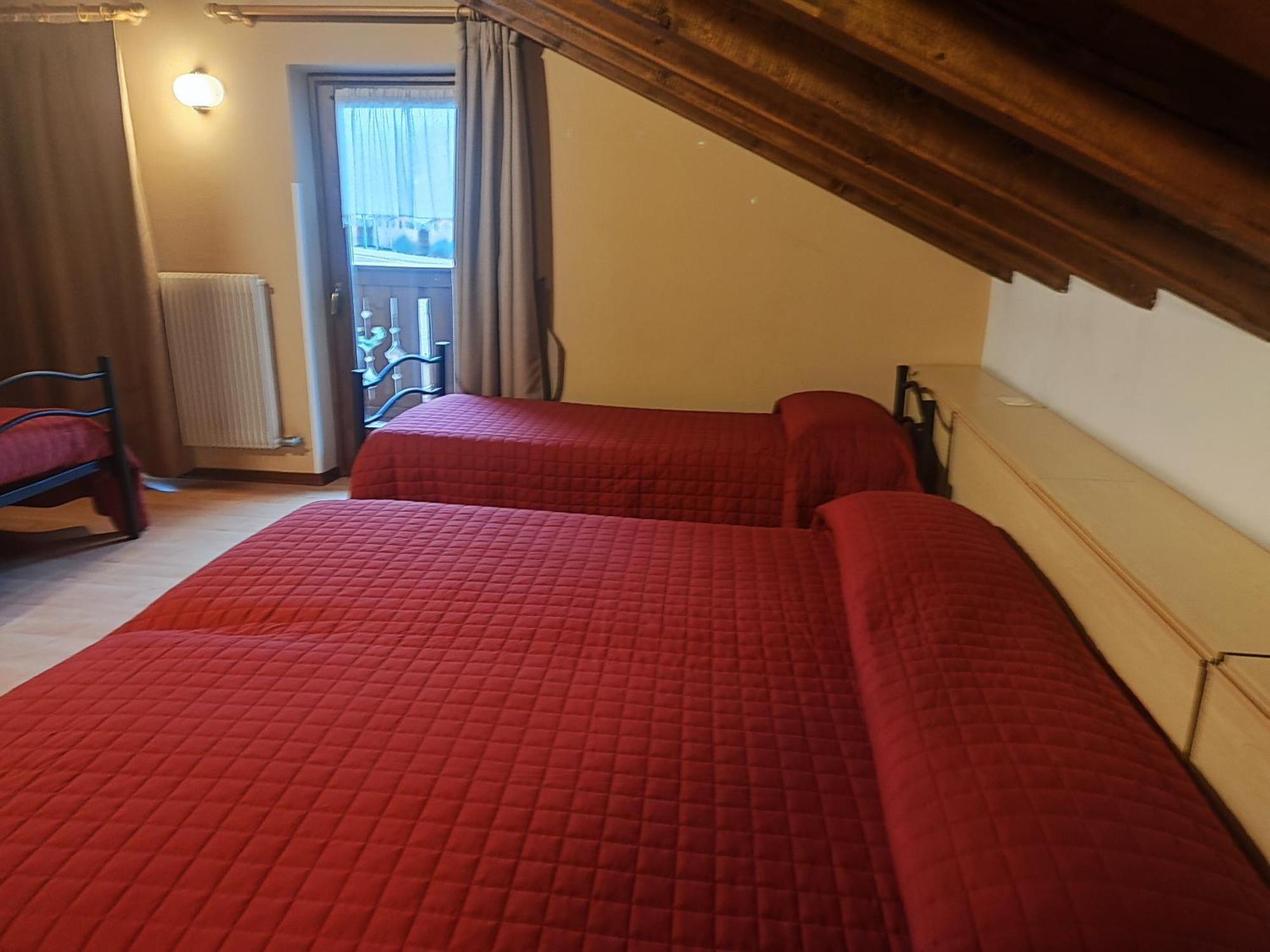 Garni Bonsai Bed & Breakfast Pinzolo Eksteriør bilde